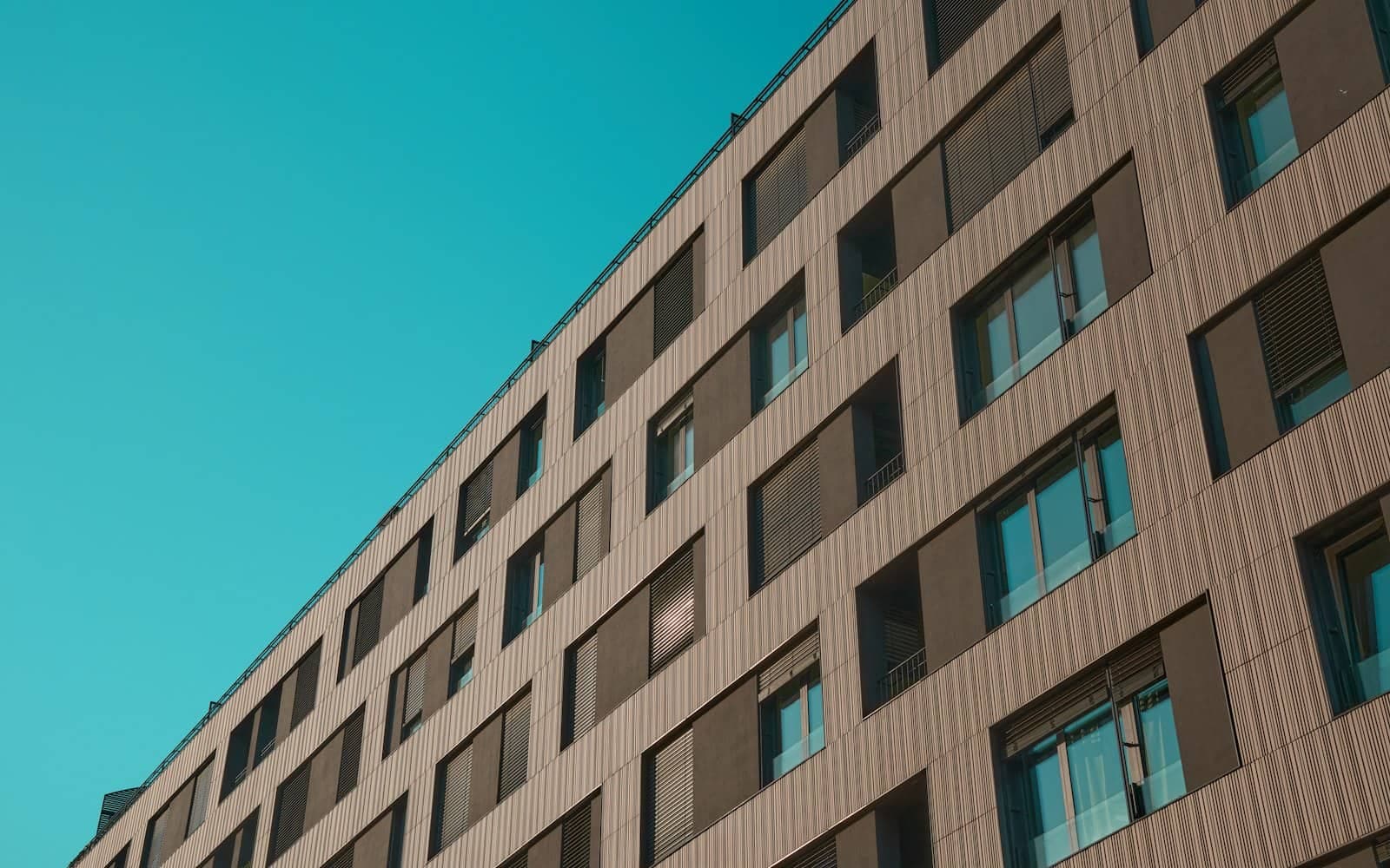 الواجهة الخارجية — شقة أبراج الواجهة المطلة — للإيجار